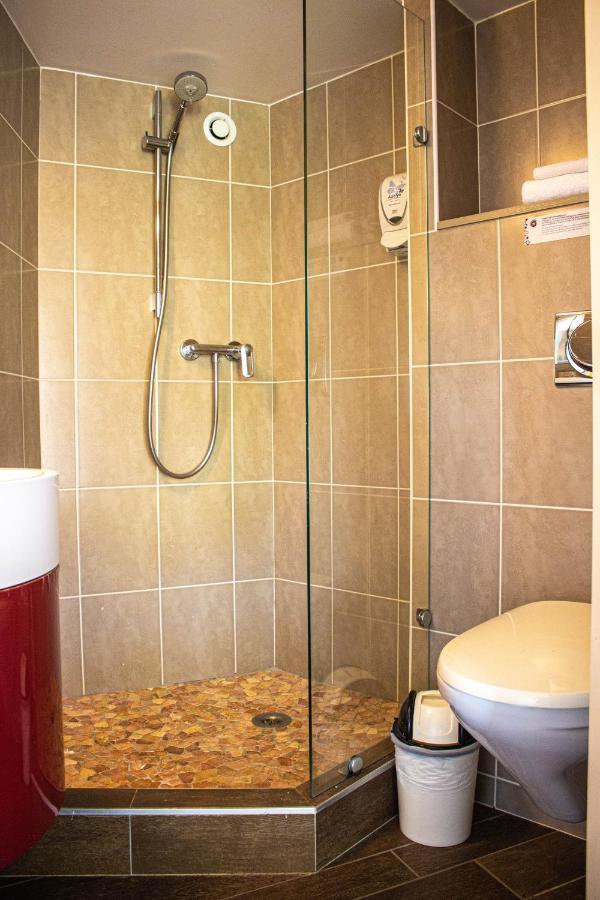 Charme Hotel, Montbeliard Sud ภายนอก รูปภาพ