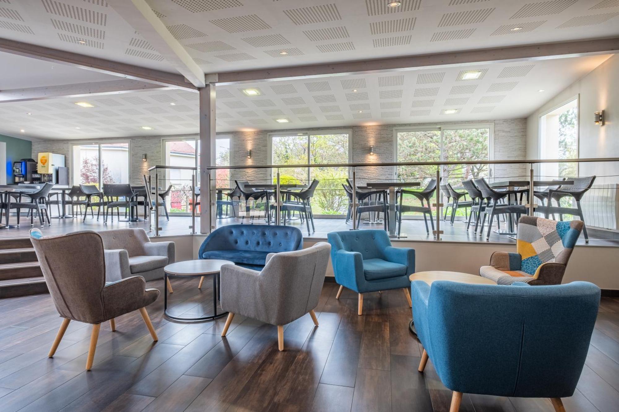 Charme Hotel, Montbeliard Sud ภายนอก รูปภาพ